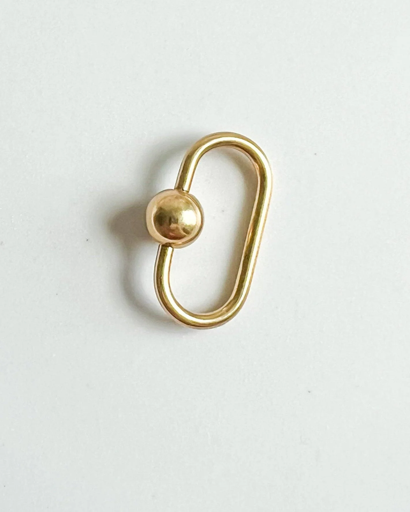 18K Gold Carabiner - Image 2