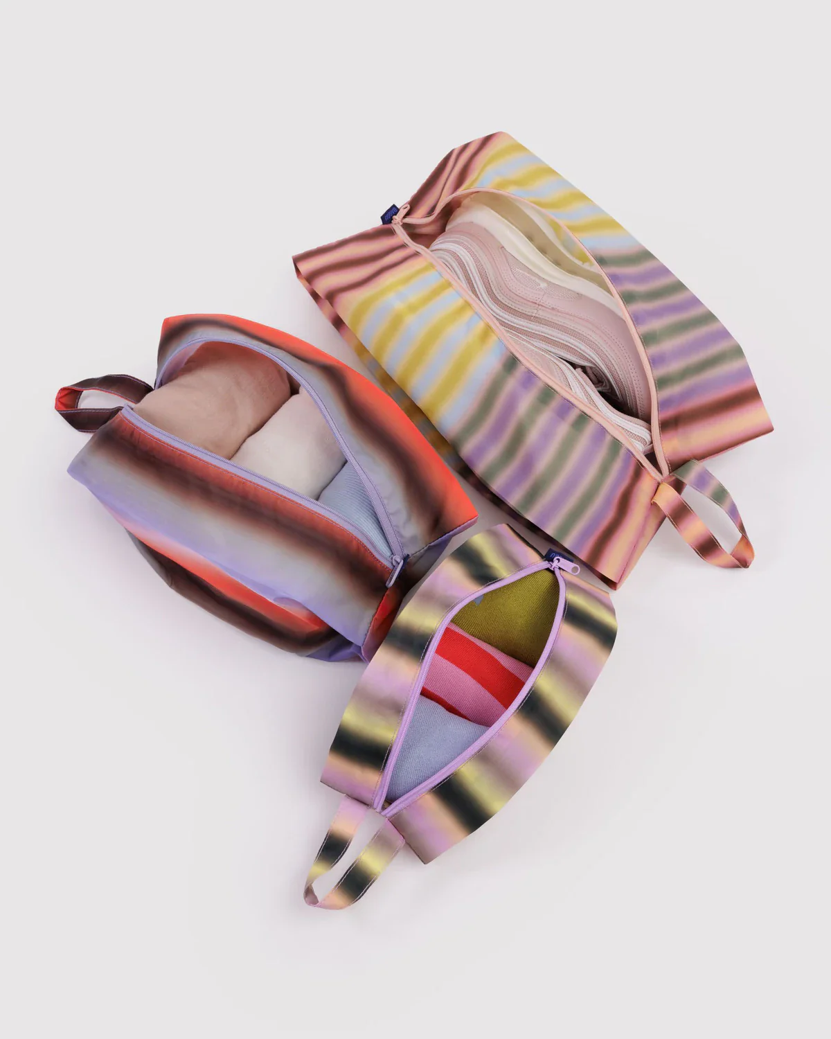 3D Zip Set in Gradient Stripes - Image 2