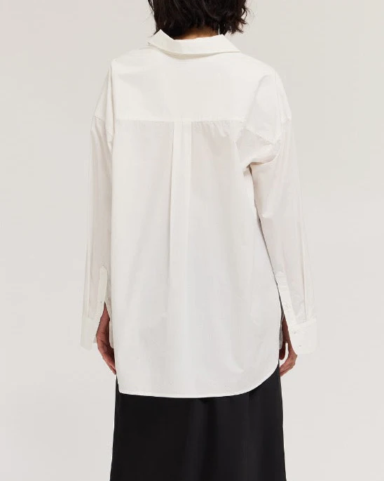 Agnes Oversized Shirt in Off White - Image 3