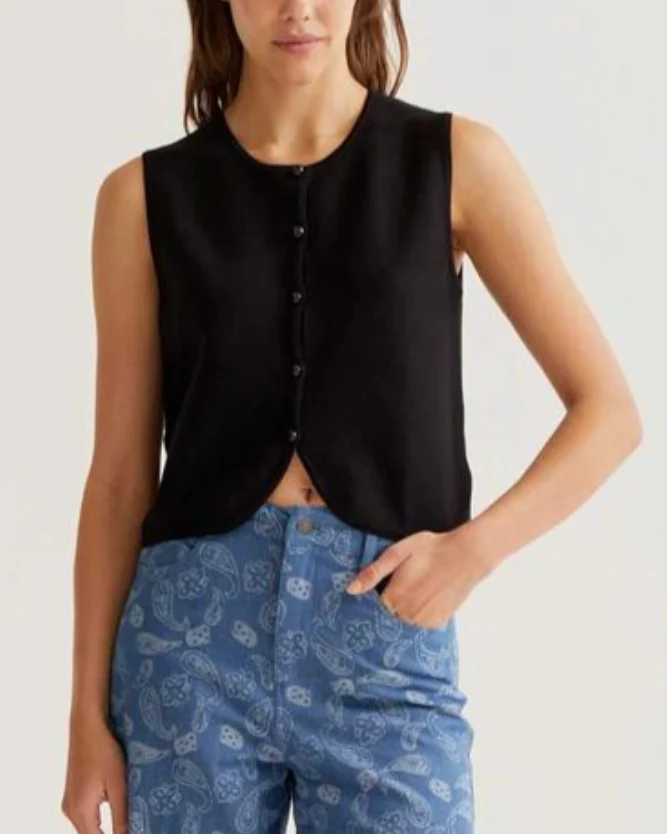 Back Knit Button Top