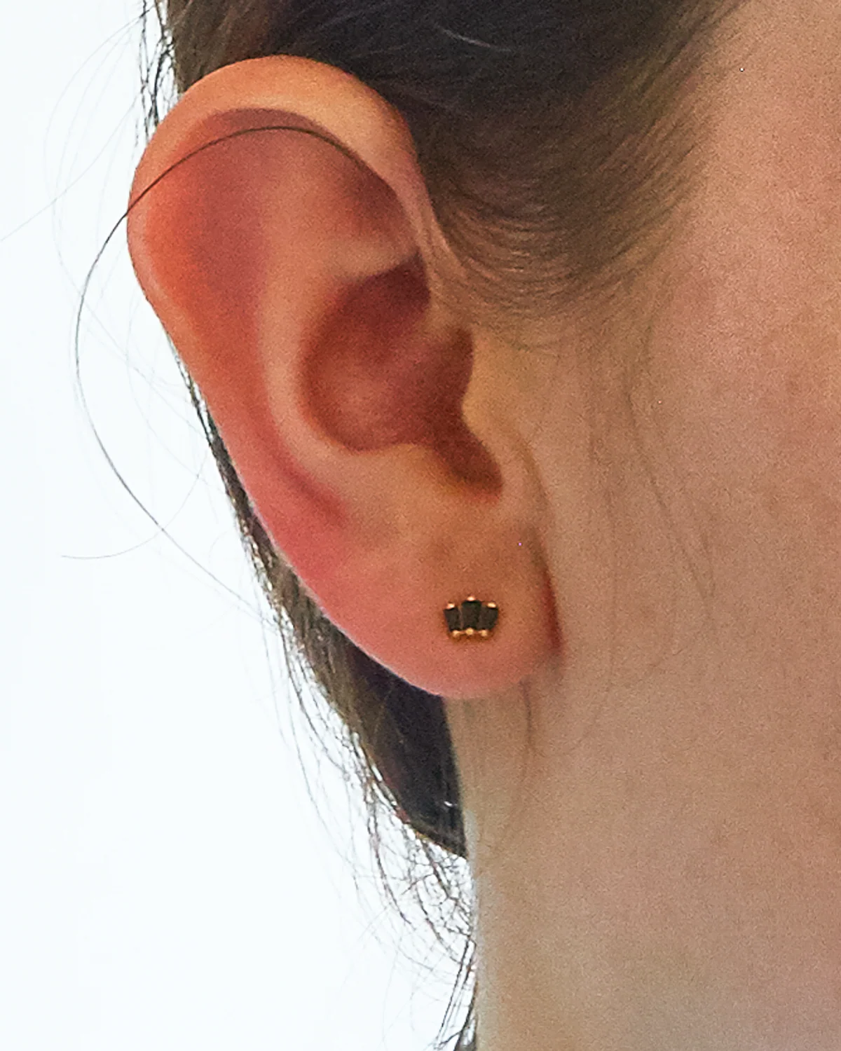 Black Trio Baguette Geometric Earrings - Image 3