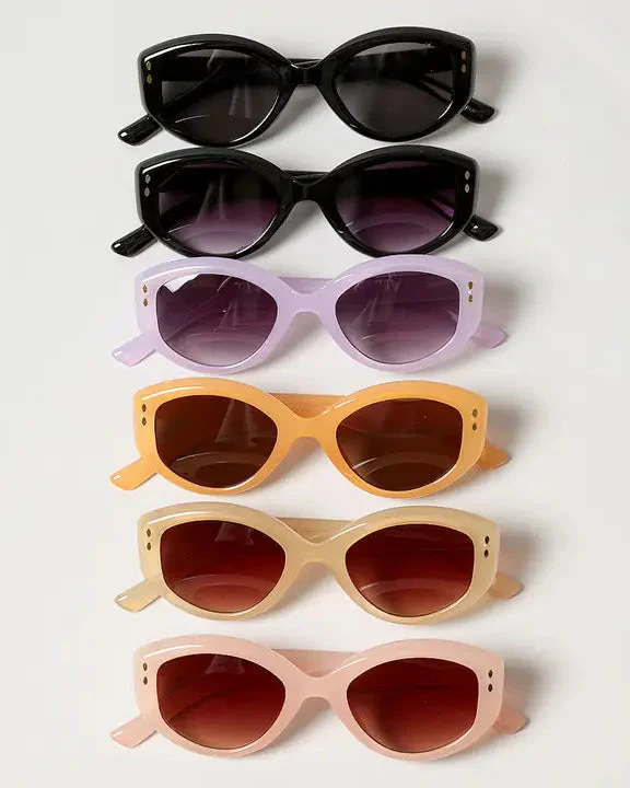 Bold Round Frame Sunglasses