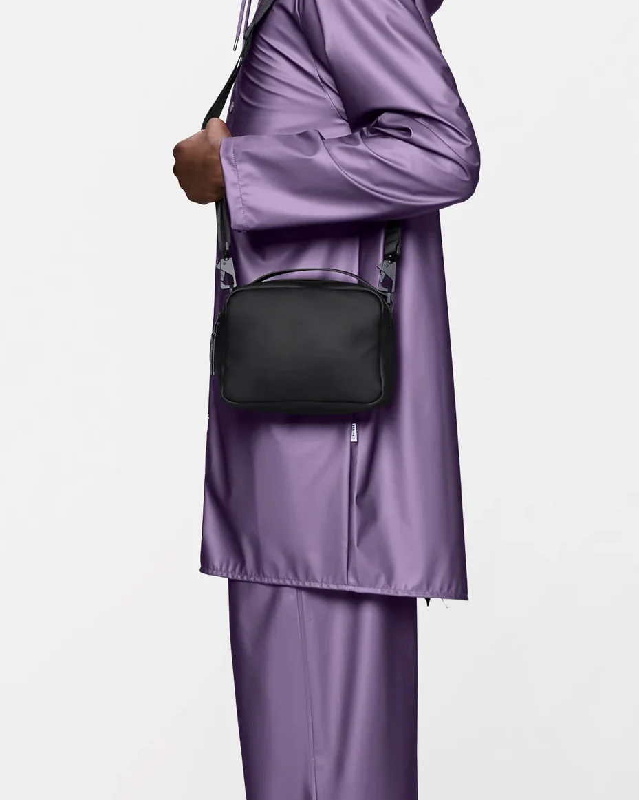 Box Bag in Black - Image 2