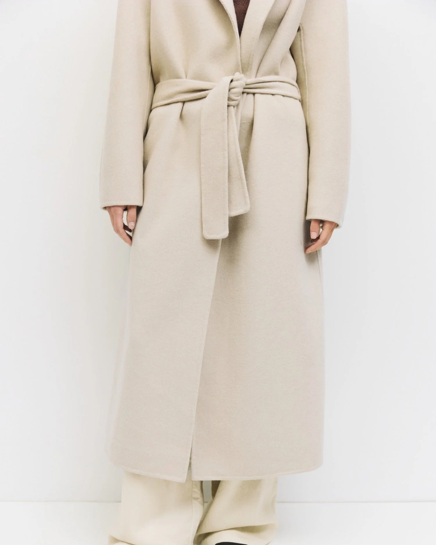 Chelsea Coat in Bone - Image 8