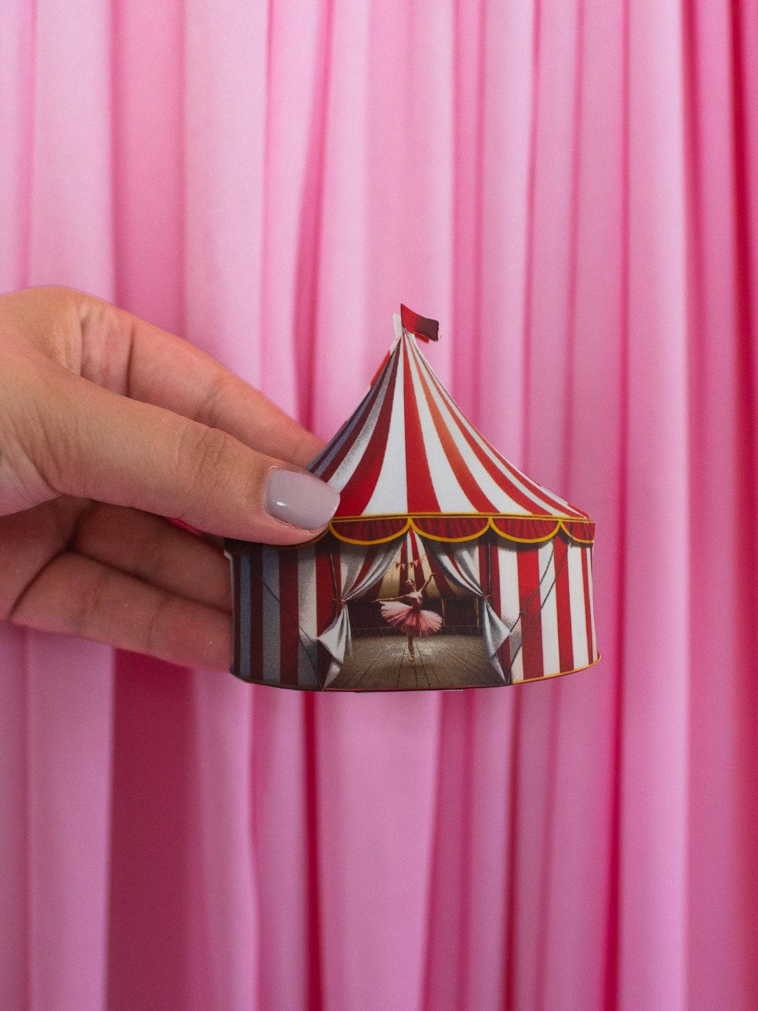 Circus Tent Matches - Image 4