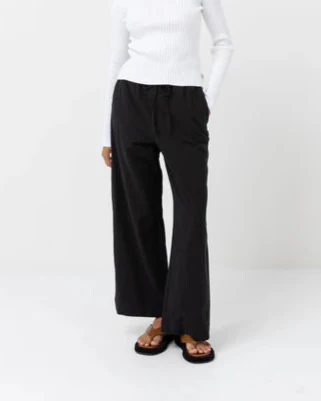 Classic Drawstring Pant in Black - Image 4