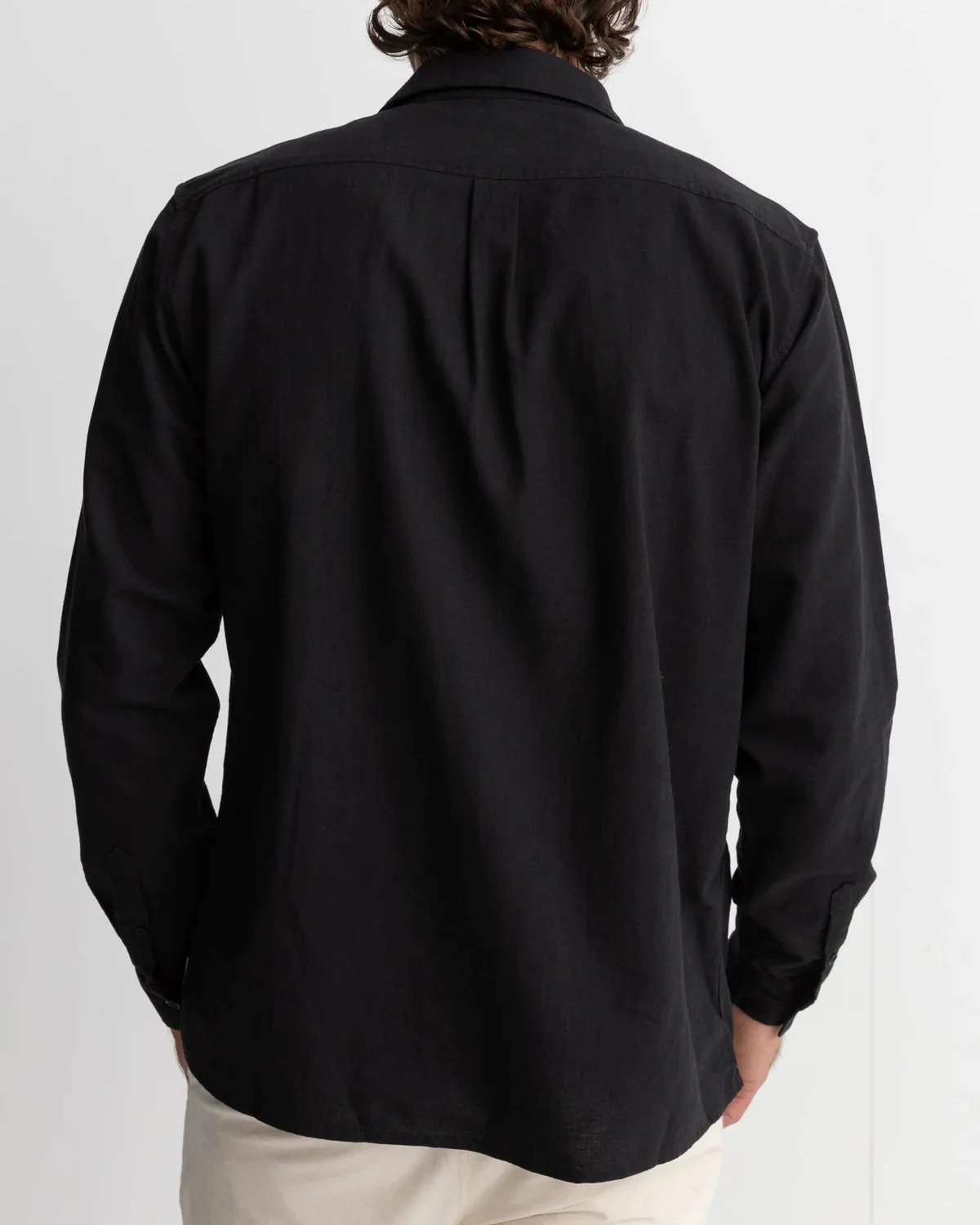 Classic Linen LS Shirt in Vintage Black - Image 3