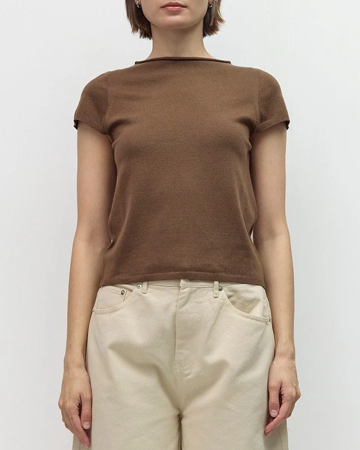 Dara Top in Brown - Image 3