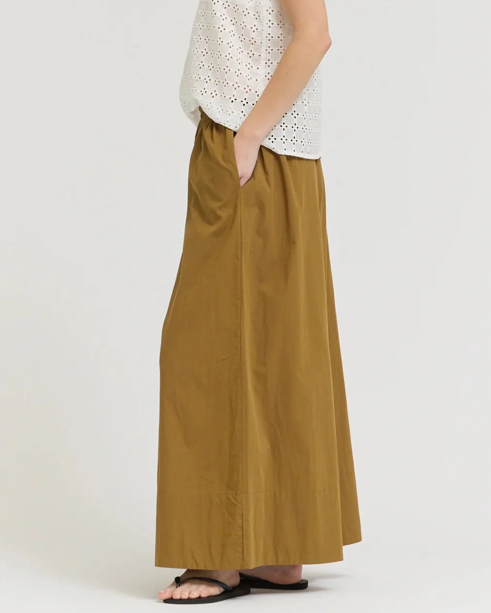 Emmy Culotte Pant in Walnut - Image 3