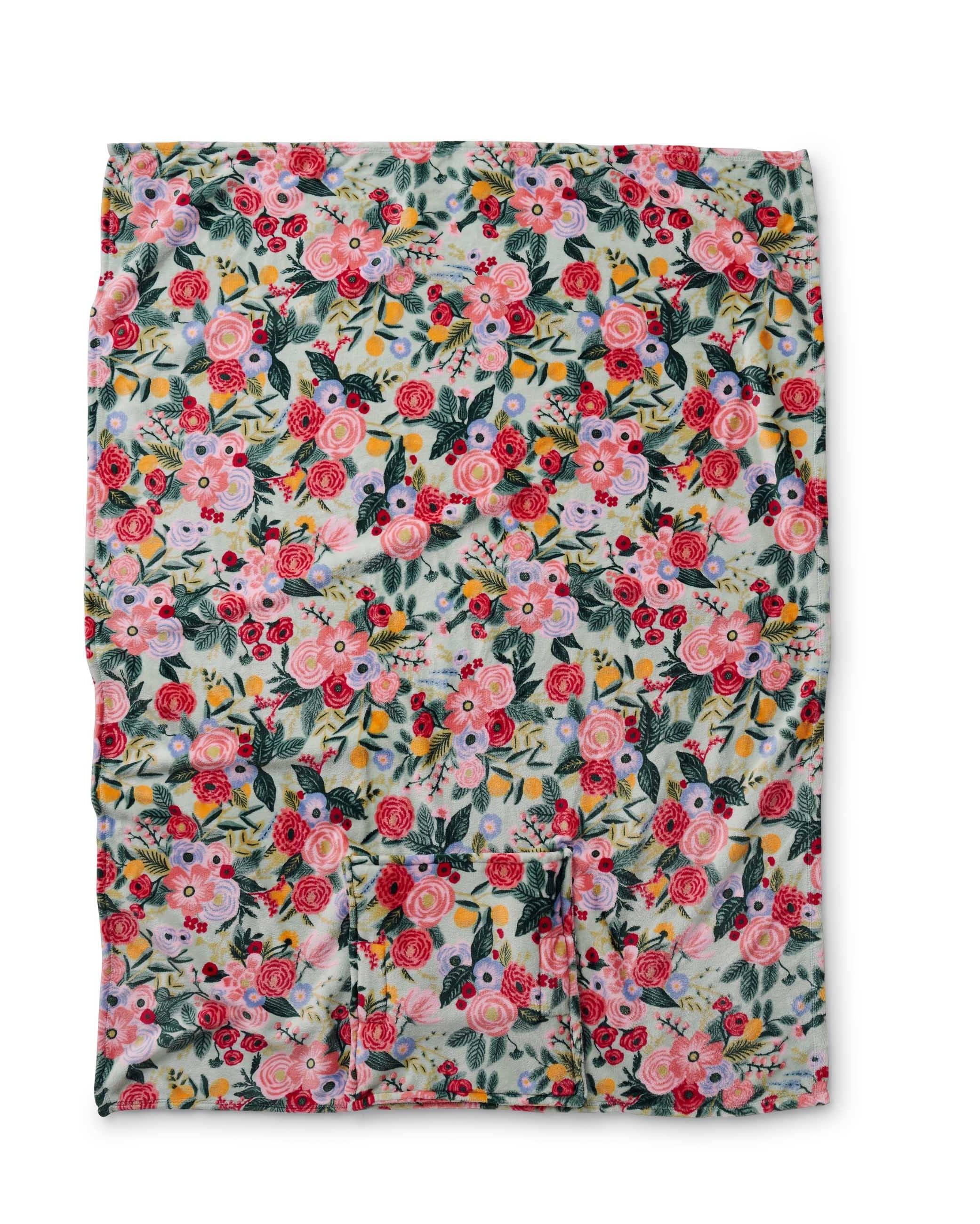 Garden Party Travel Fleece Blanket - Image 2