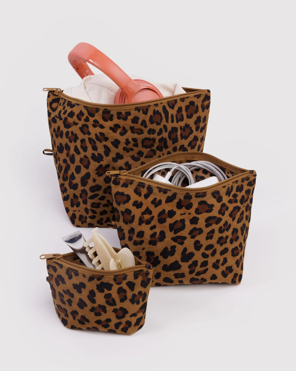 Go Pouch Set in Leopard - Image 2