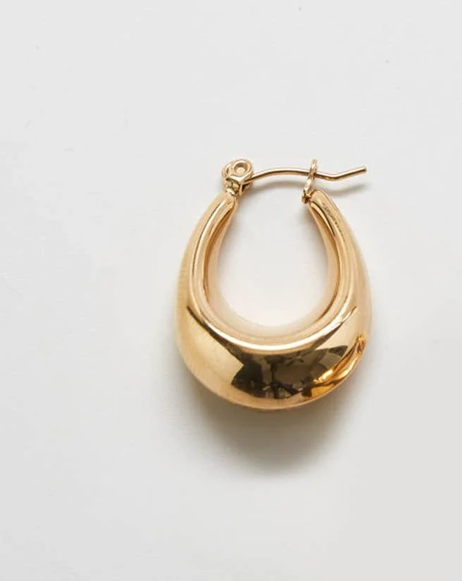 Gold Oval Hoop Earrings - Image 3