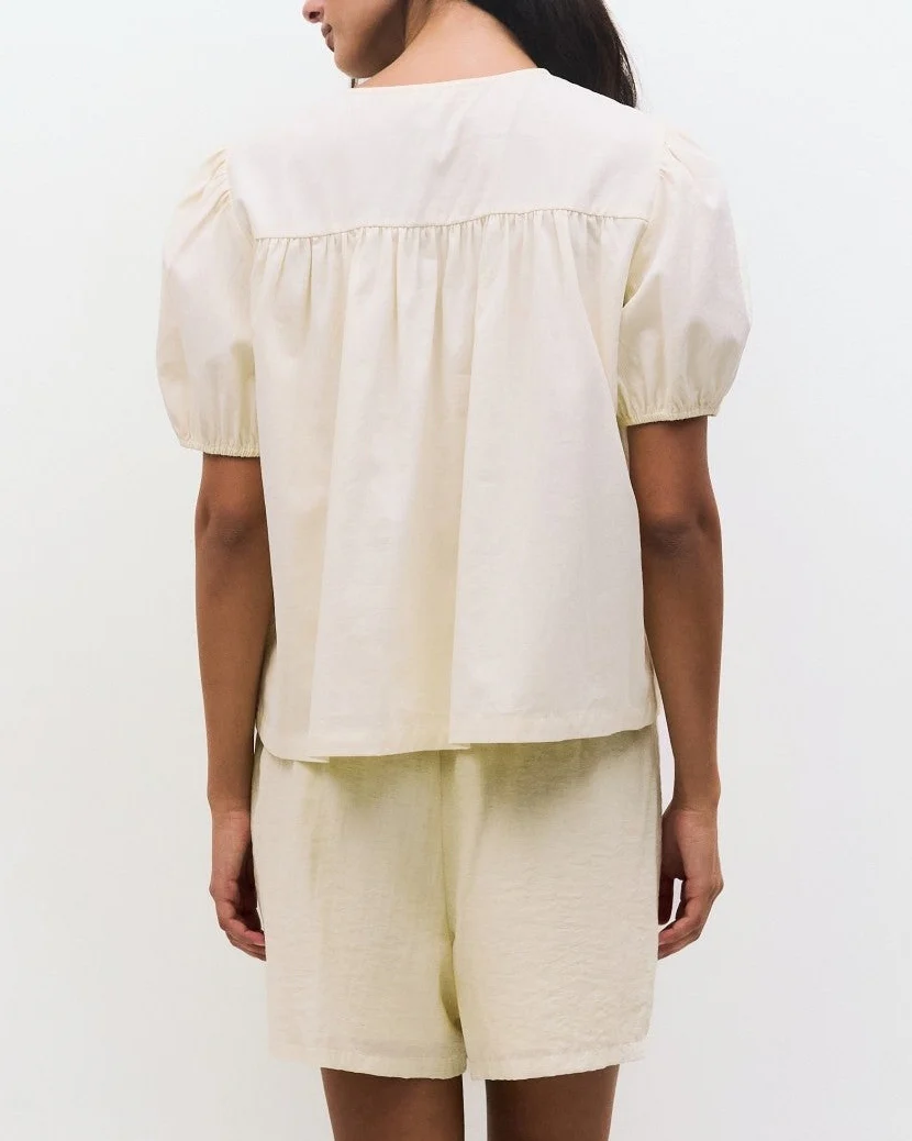 Hazel Top in Cream - Image 3