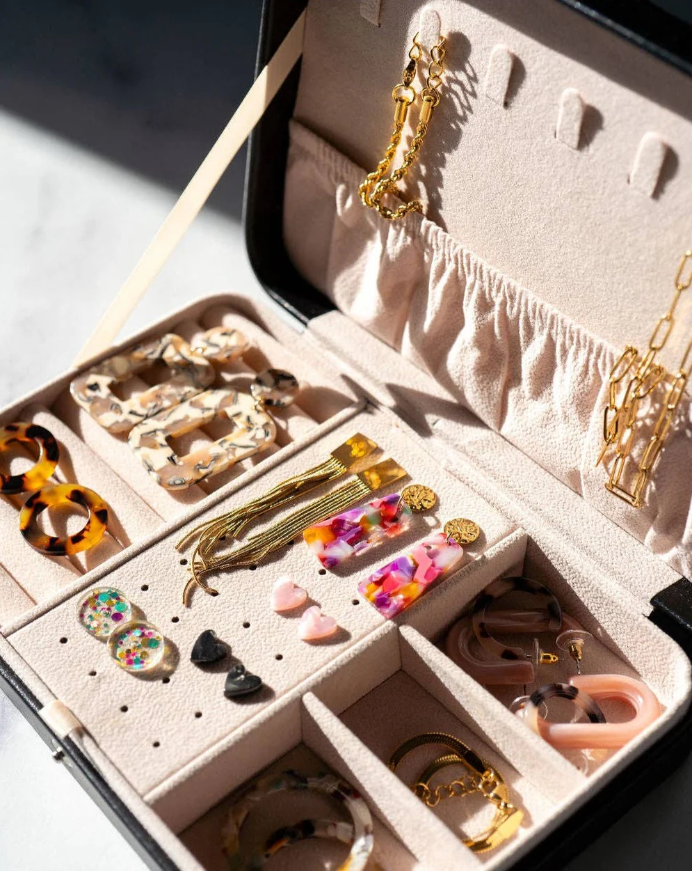 Jewelry Travel Case Box in Black - Image 3
