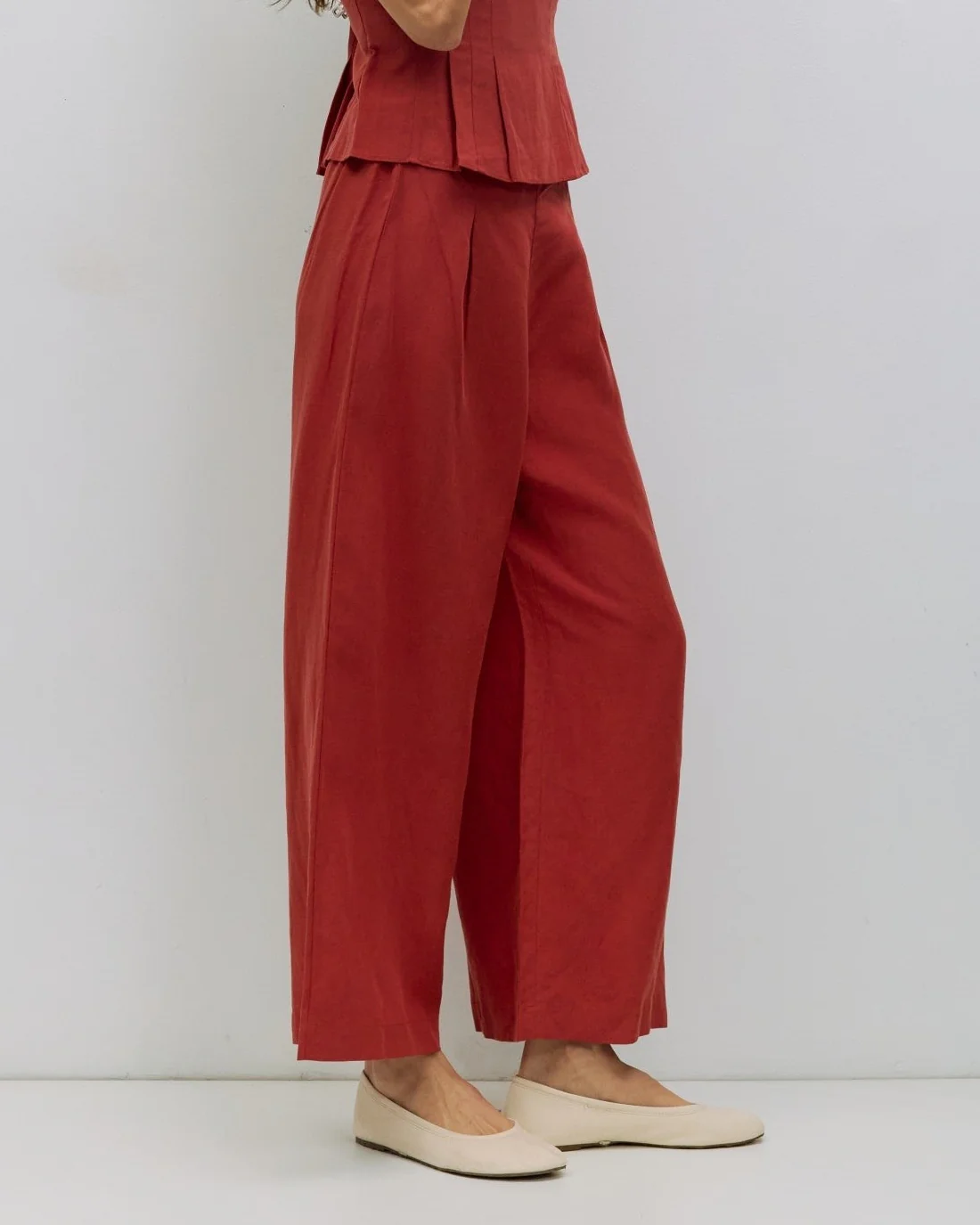 Jocelyn Pant in Red - Image 3