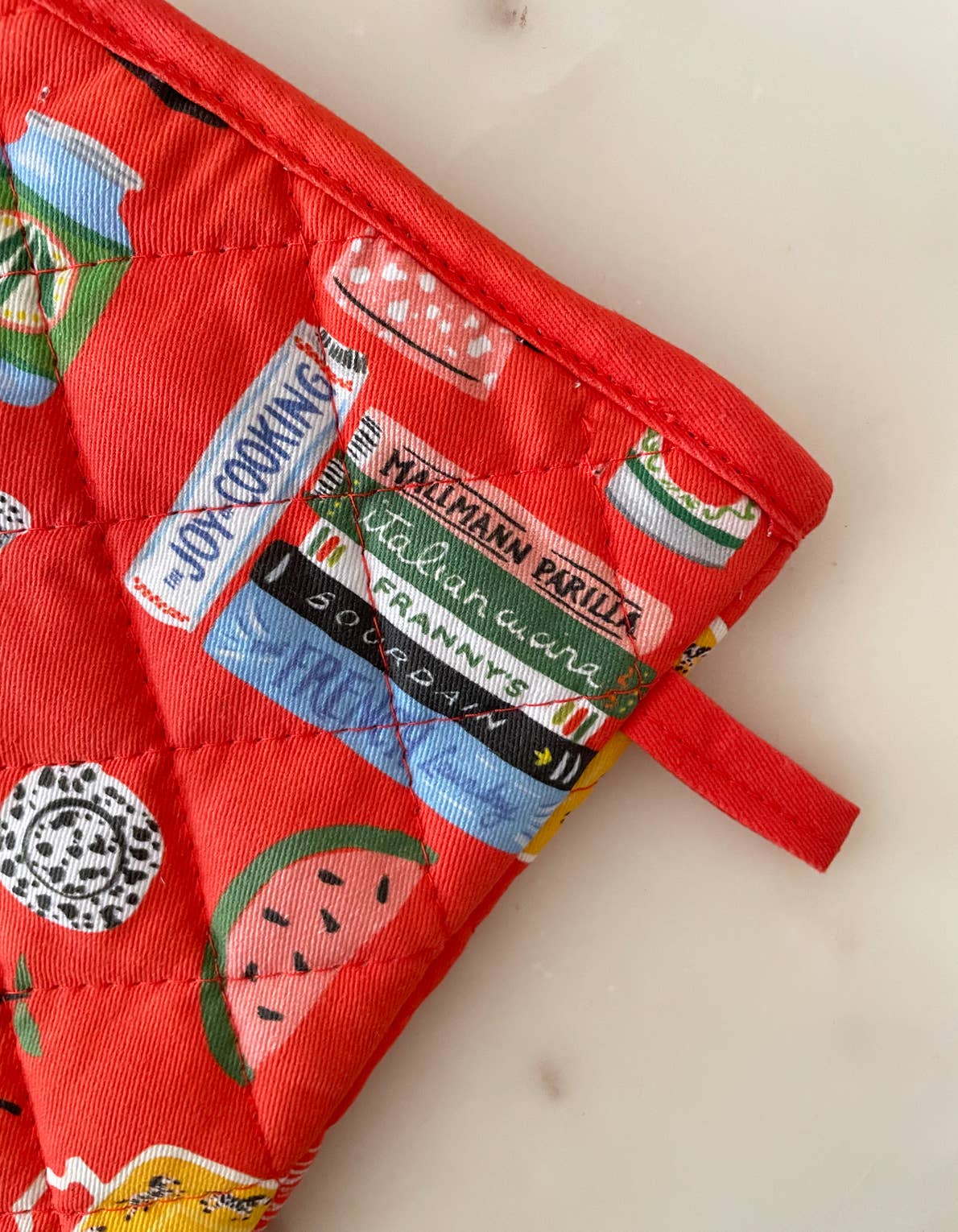Kitchen Shelf Oven Mitt + Pot Holder Set - Image 2