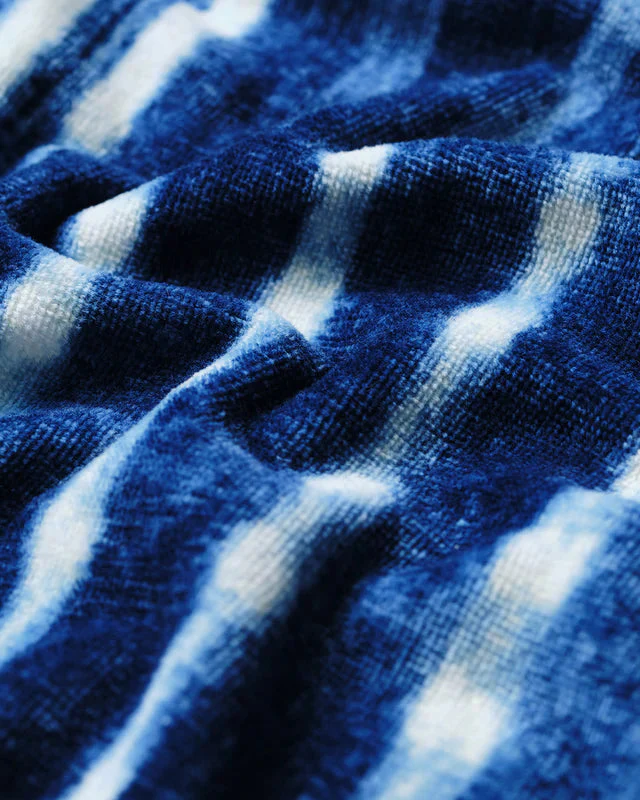 Kyoto Beach Towel in Indigo - Image 4