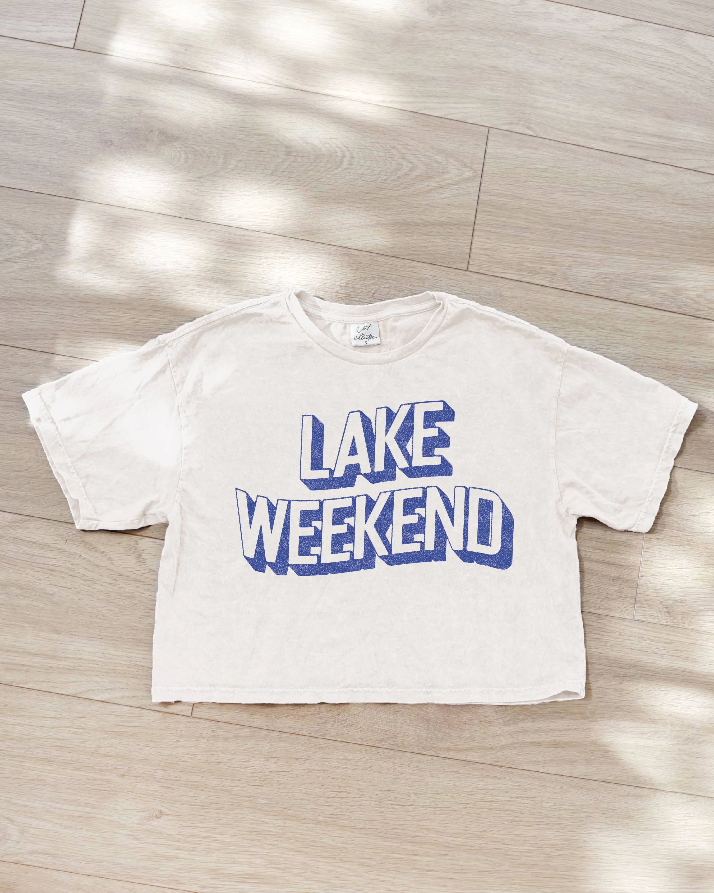 LAKE WEEKEND  Cropped Top