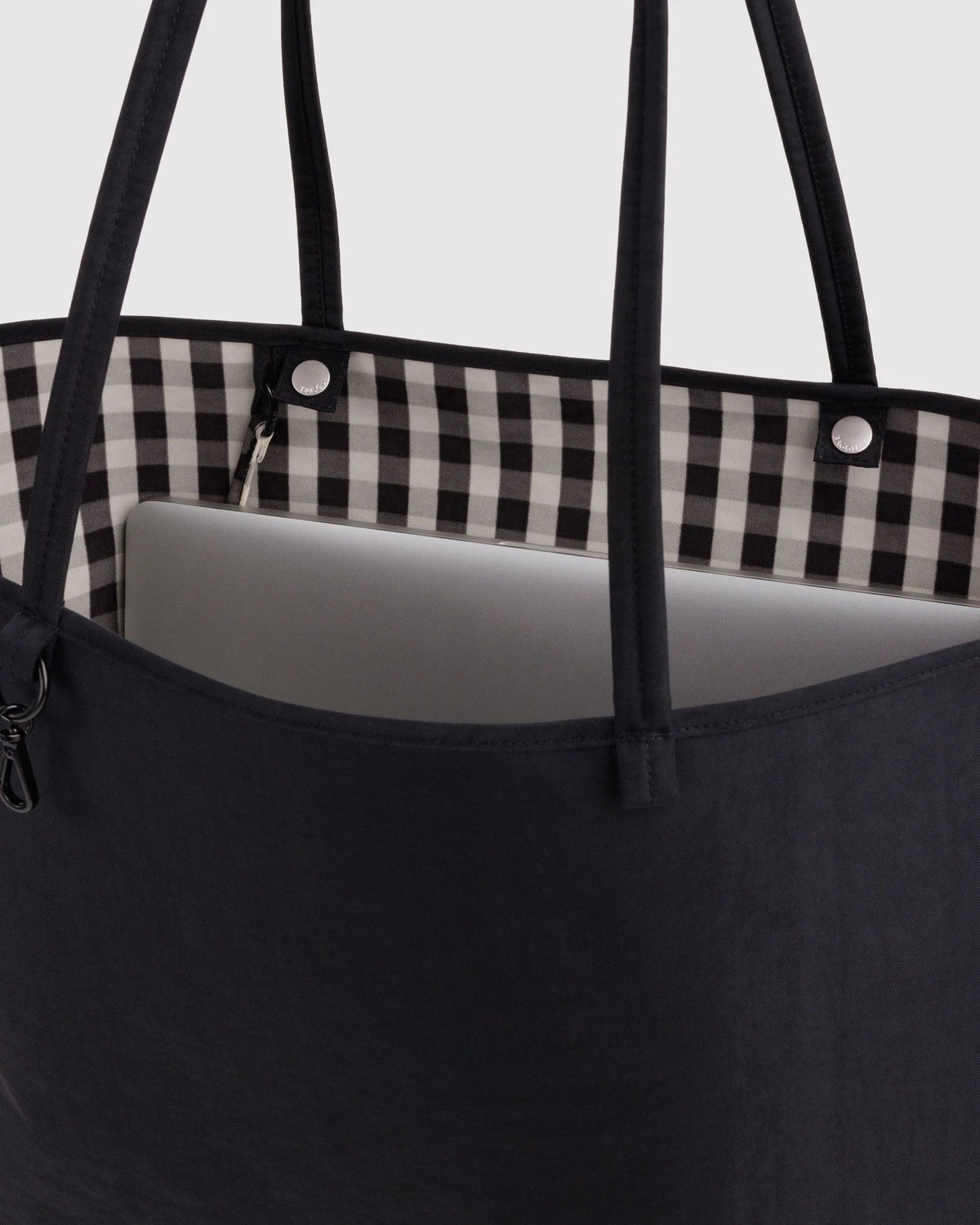 Large Nylon Reversible Tote in Black Mix - Image 5