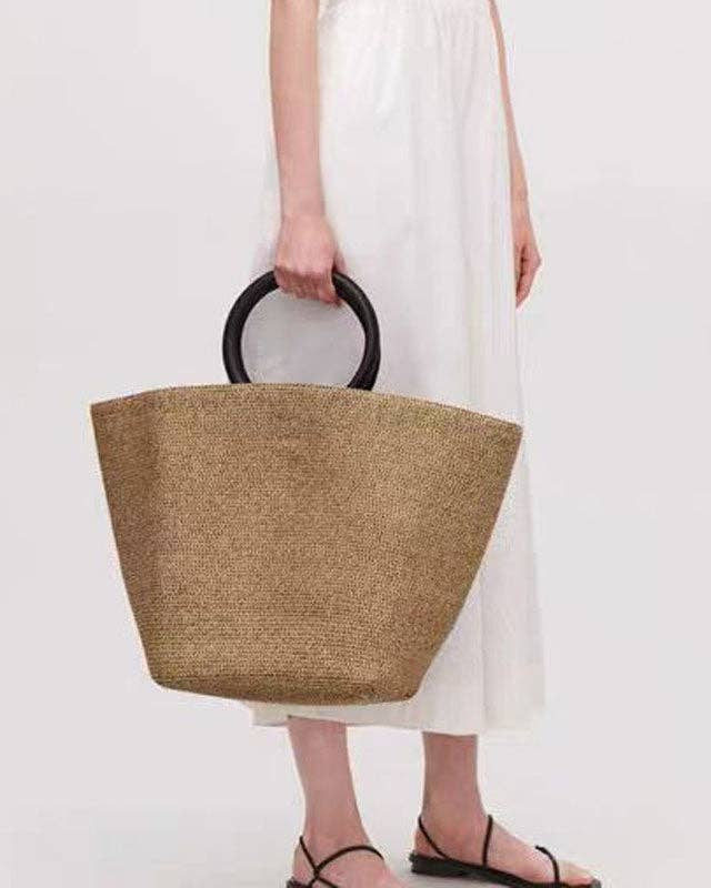 Minimalist Beach Tote - Image 4