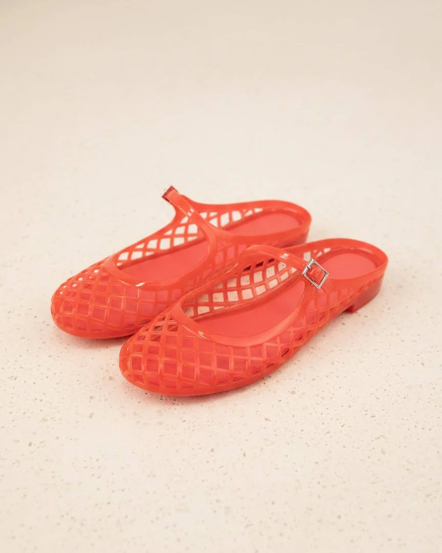 Nemo Jelly Mary Janes in Red