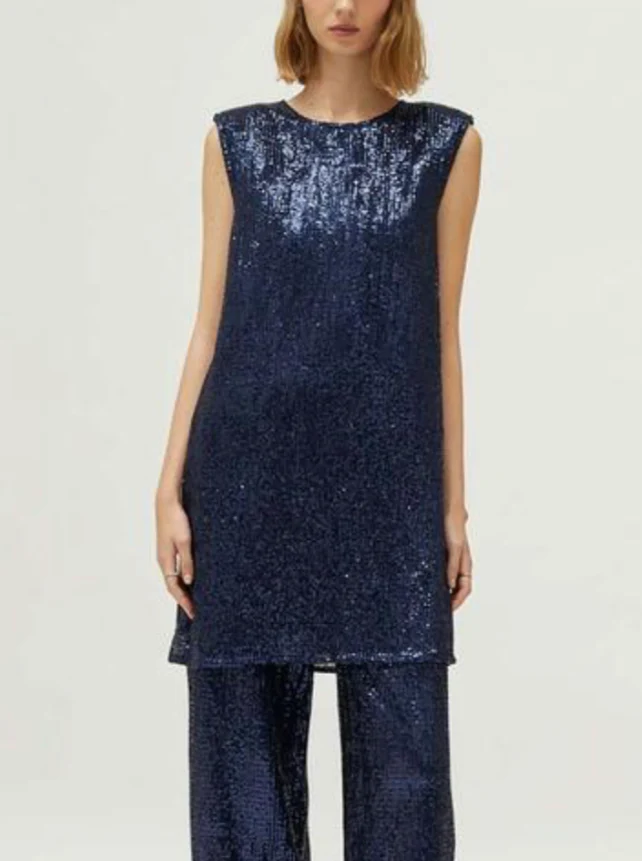 Party Girl Dress in Navy - Image 3