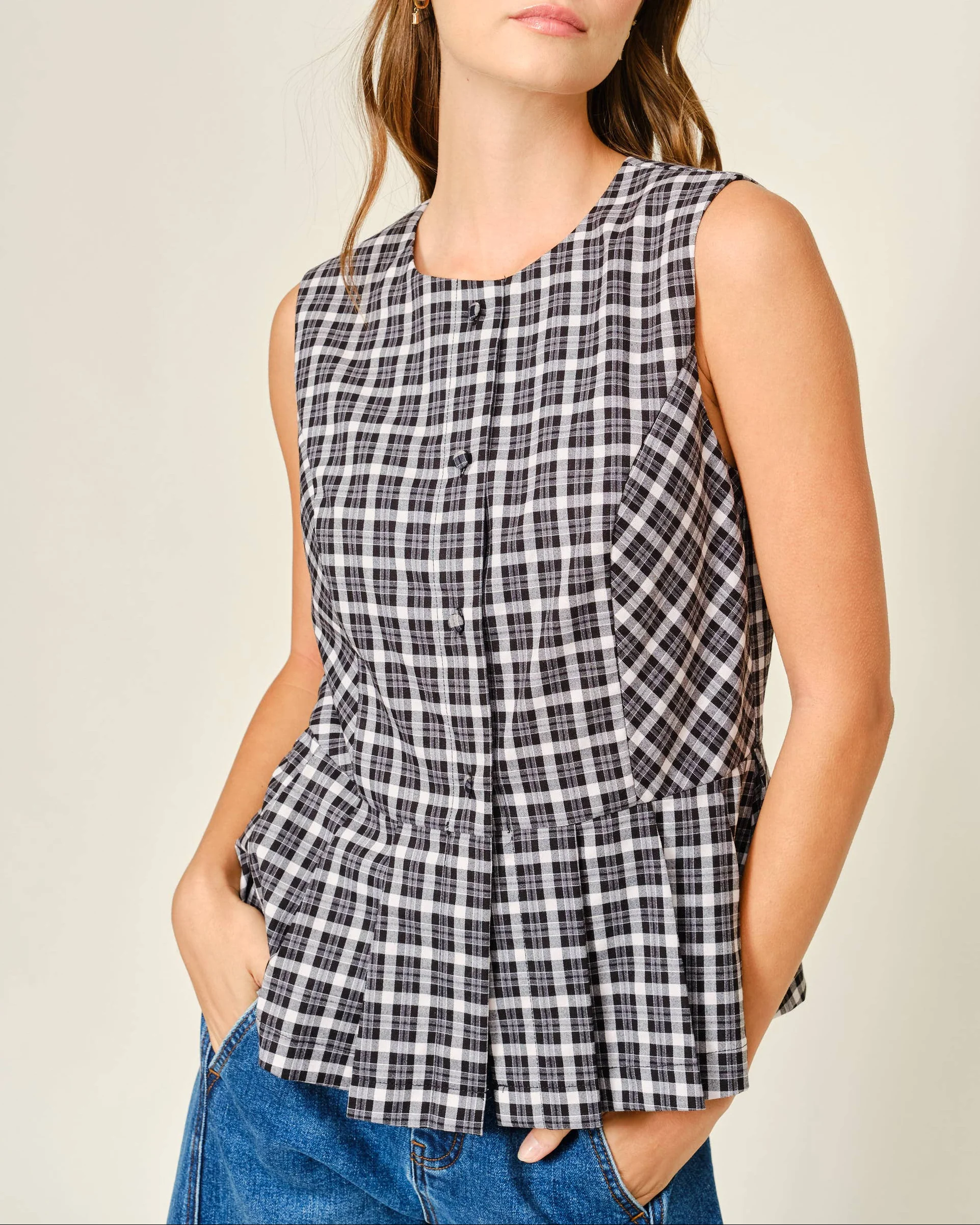 Pleated Flare Vest in Black Plaid