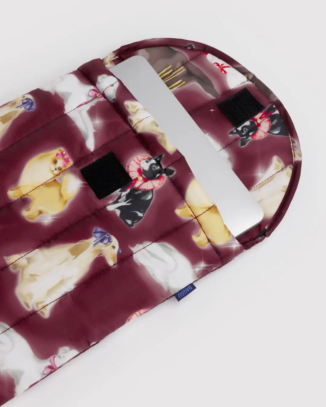 Puffy Laptop Sleeve 13/14" in Fancy Dogs - Image 2