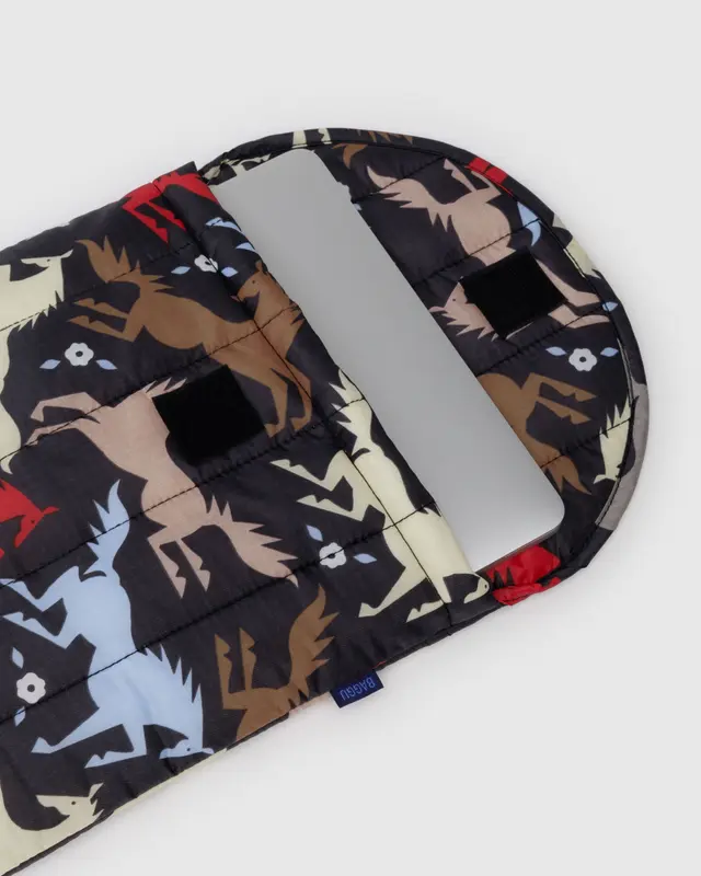 Puffy Laptop Sleeve 13/14" in Horse Cut- Outs - Image 2