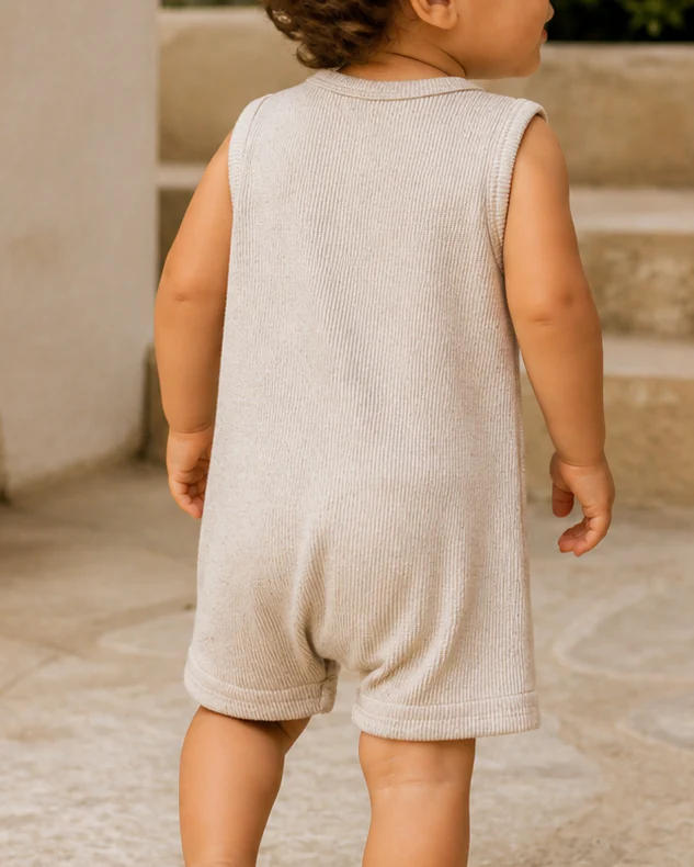 Ribbed Shortie in Tan Speckle - Image 2
