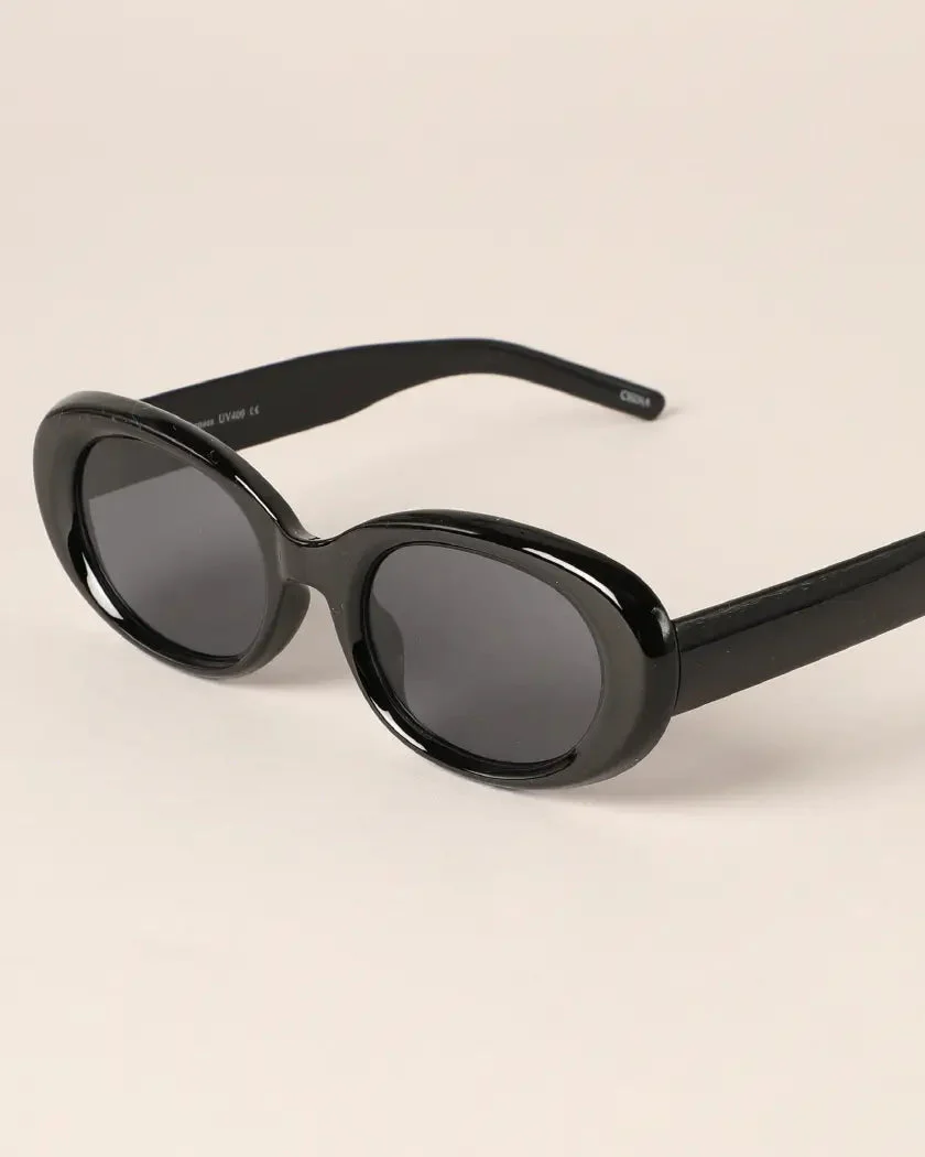 Rounded Bold Sunglasses - Image 4