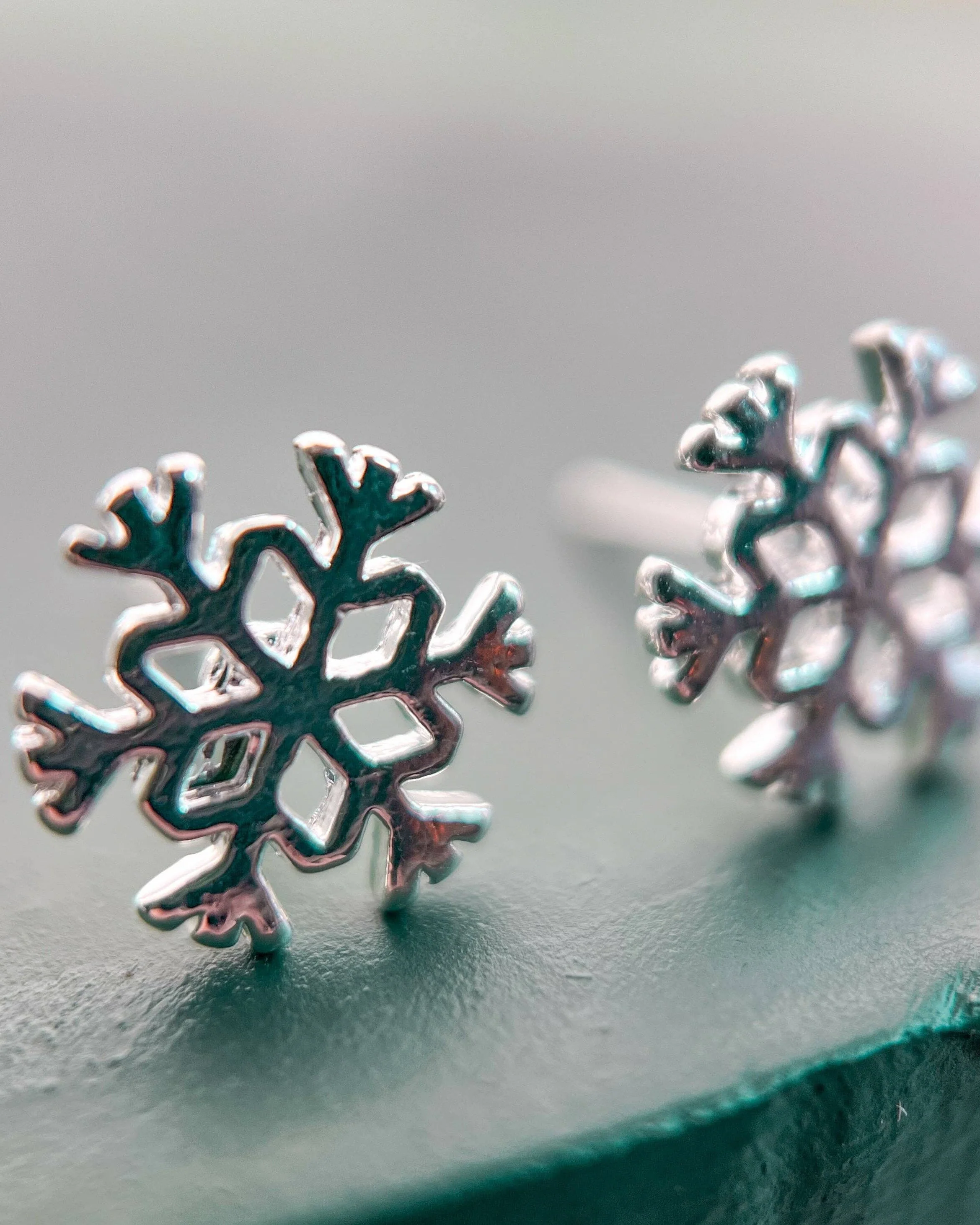 Silver Snowflake Stud - Image 5