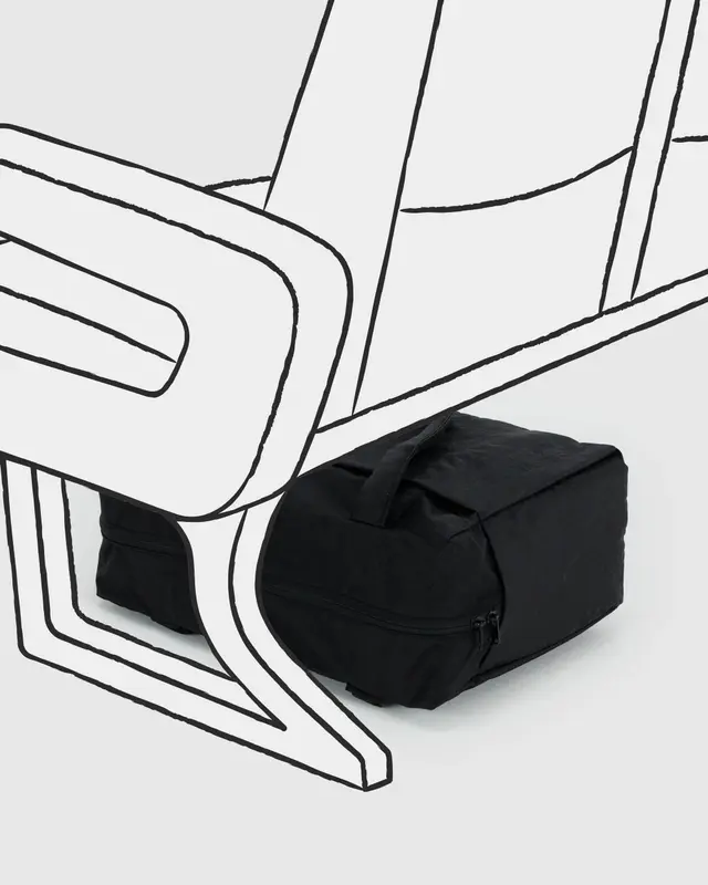 Small Cloud Carry-On in Black - Image 5
