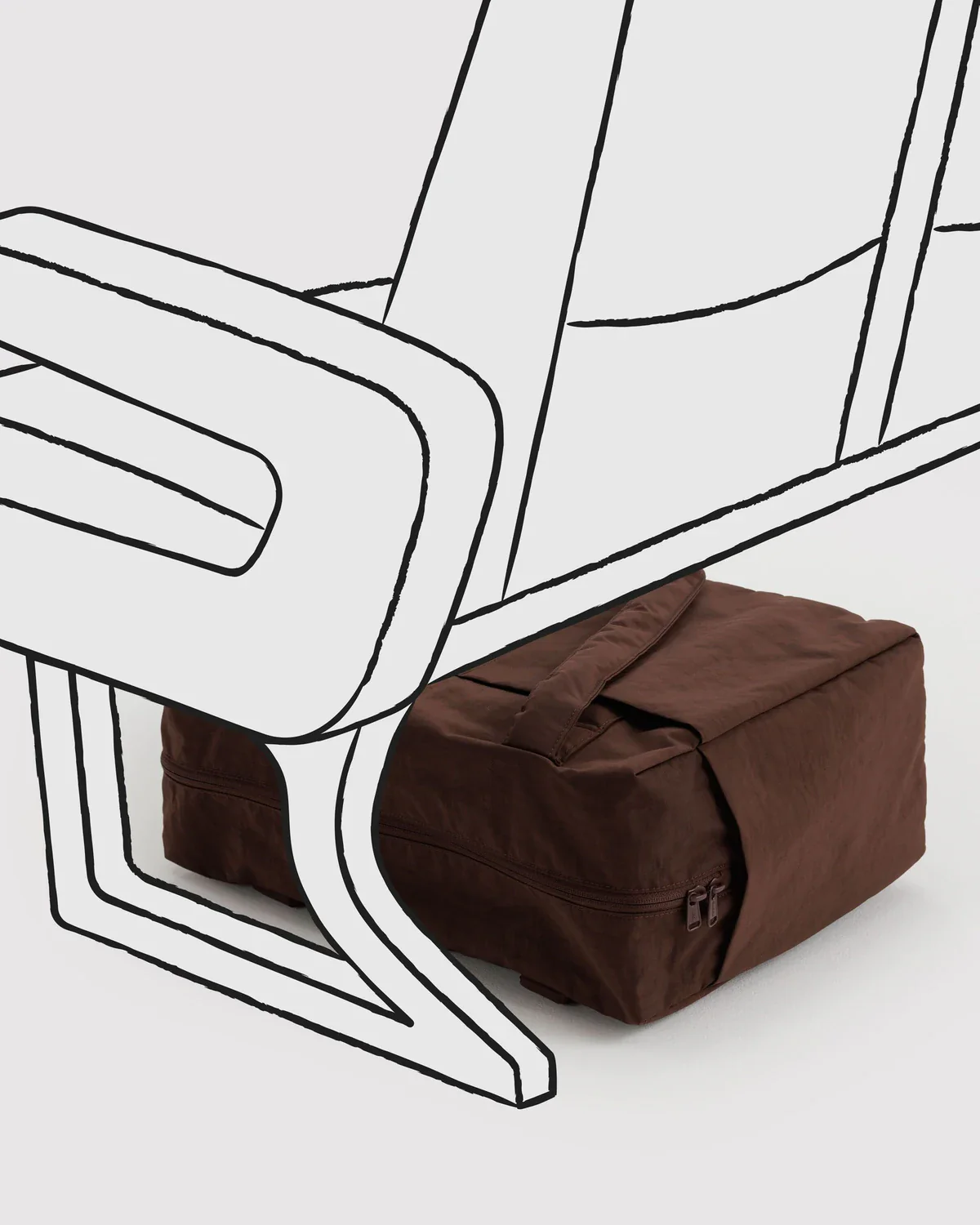 Small Cloud Carry-On in Coffee - Image 5