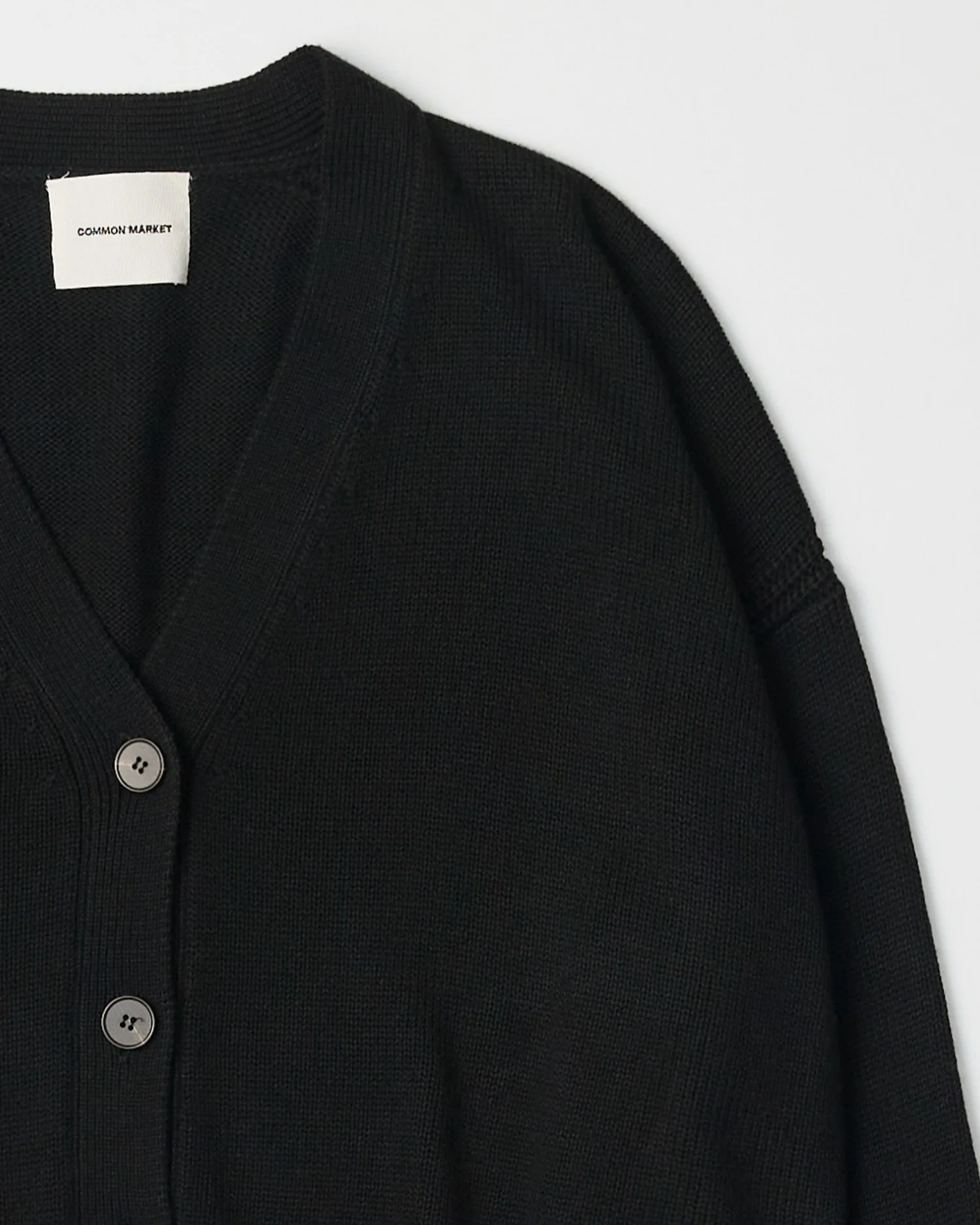 Stein Cardigan in Black - Image 3