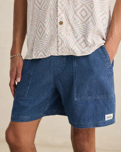 Textured Wale Jam Short in Washed Indigo - Image 4