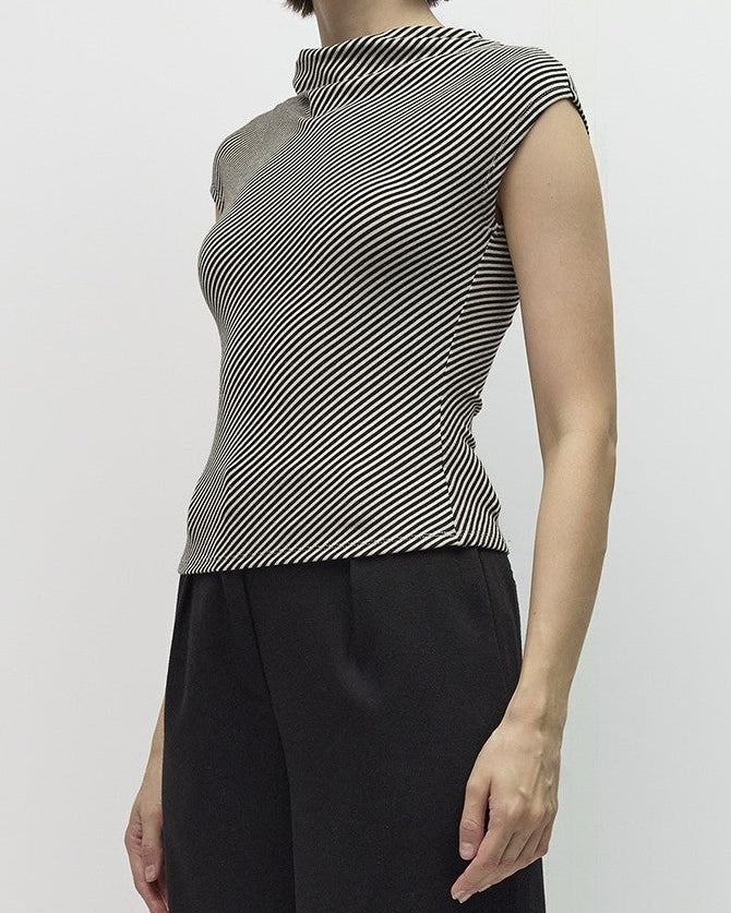 Trinity Top in Black/White - Image 2