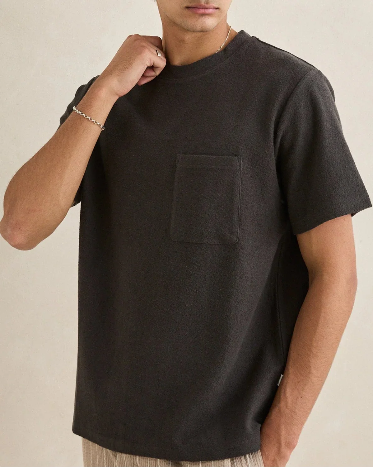 Vintage Terry SS T-Shirt in Vintage Black - Image 2